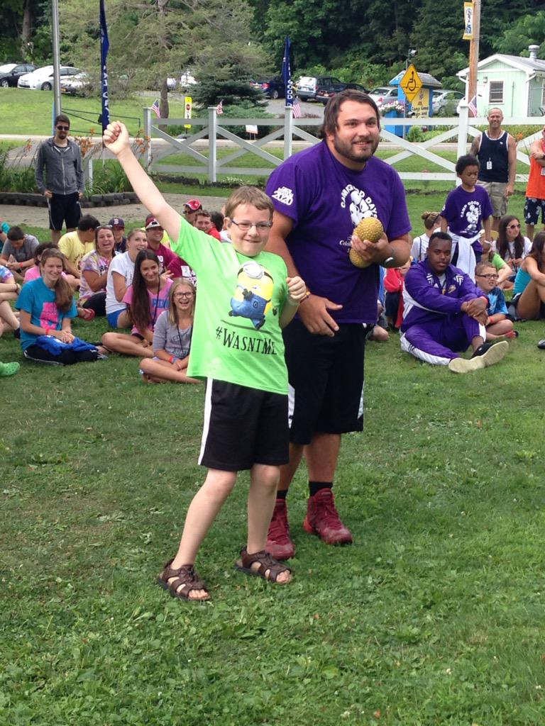 CampGoodDays's tweet photo. One camper celebrates after sending a volunteer into the dunk tank! #CGDSummer http://t.co/MAKQ3Grmce