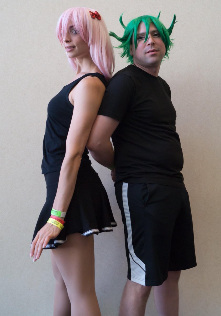 Cirouss_'s tweet photo. Some more pictures from @Gen_Con - Thank you @TrulieAwesome for the Pics! Was an awesome show you did! ^_^ http://t.co/MpwdHvnxp3