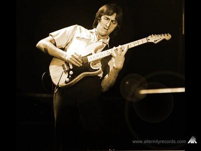 Wishing a happy 69th birthday today to the truly phenomenal Allan Holdsworth. 