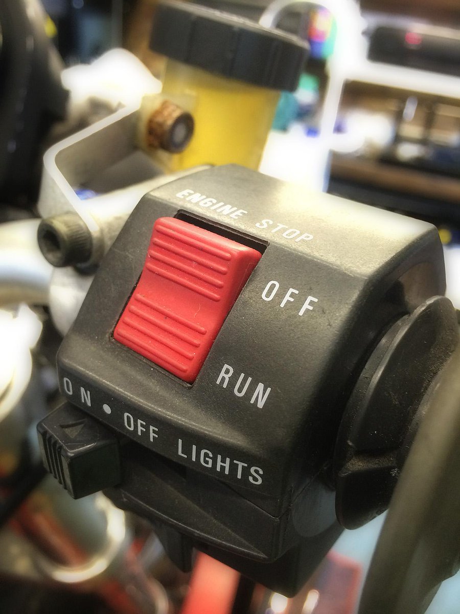 MykJam's tweet image. Whoop, whoop ... I have a working throttle... @WilmslowBikers the build continues @bambooZ00 #mojoback