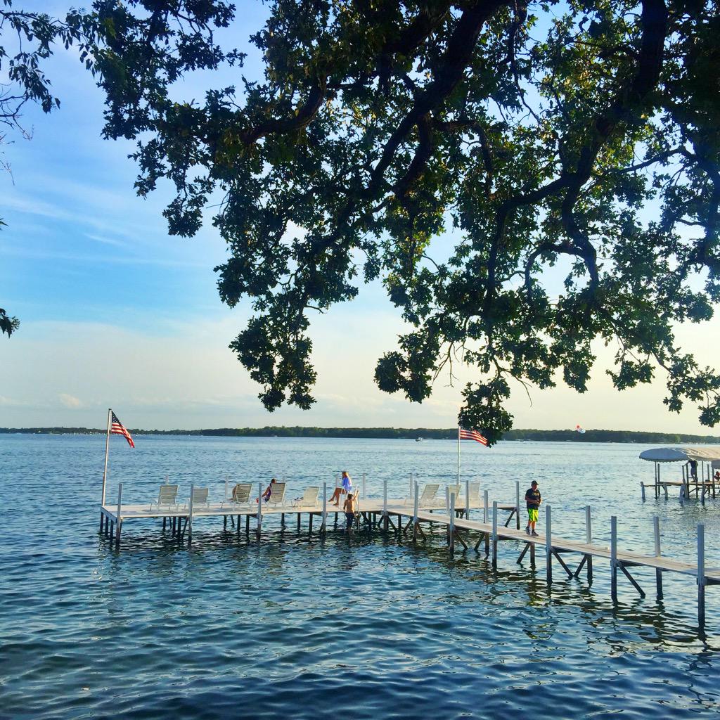 Maruchisays's tweet photo. Relaxing vacation. Beautiful view from our room at West Okoboji lake, Iowa @theinn http://t.co/1dL7dbF143