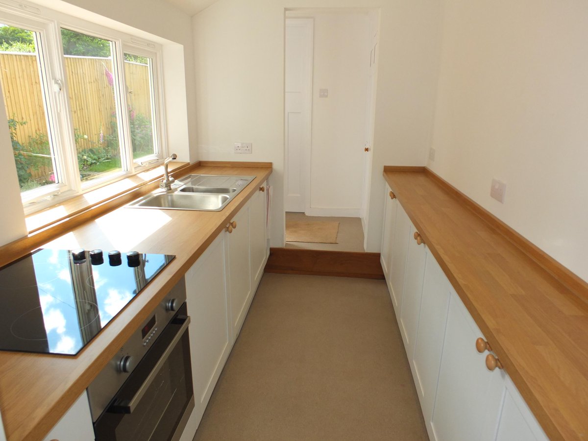 MarkRevillCo's tweet photo. SALE AGREED - Francis Road, Lindfield
£425,000
Charming 3 bed Victorian cottage just a walk away from village http://t.co/CGc9R5Zx2T