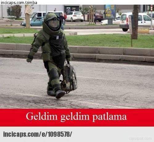 ateslicacik's tweet photo. 😂😂😂😂 http://t.co/3KI4TUQ4hk