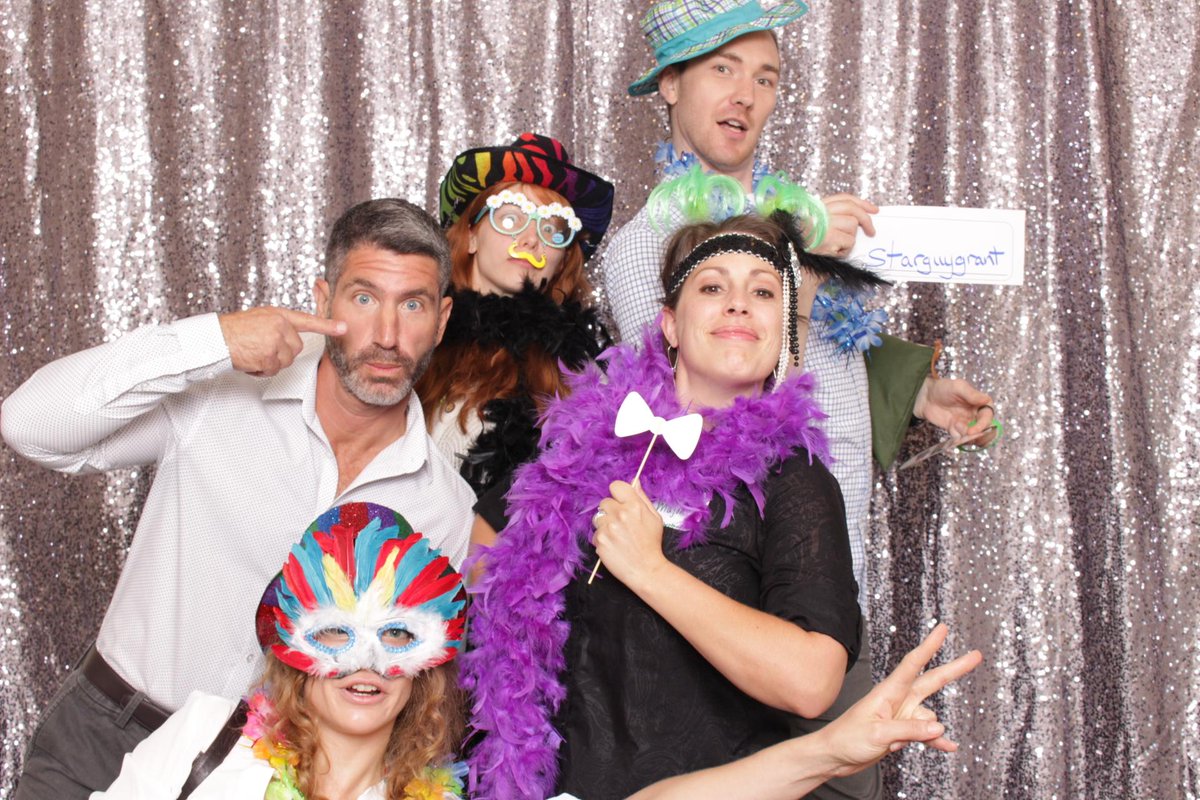 SbuxPhotoBooth's tweet photo. The Chestnut Hill Crew! @Izman1969 @Starguygrant #pof15 #photobooth #tobeapartner http://t.co/BOTKVFn7vq