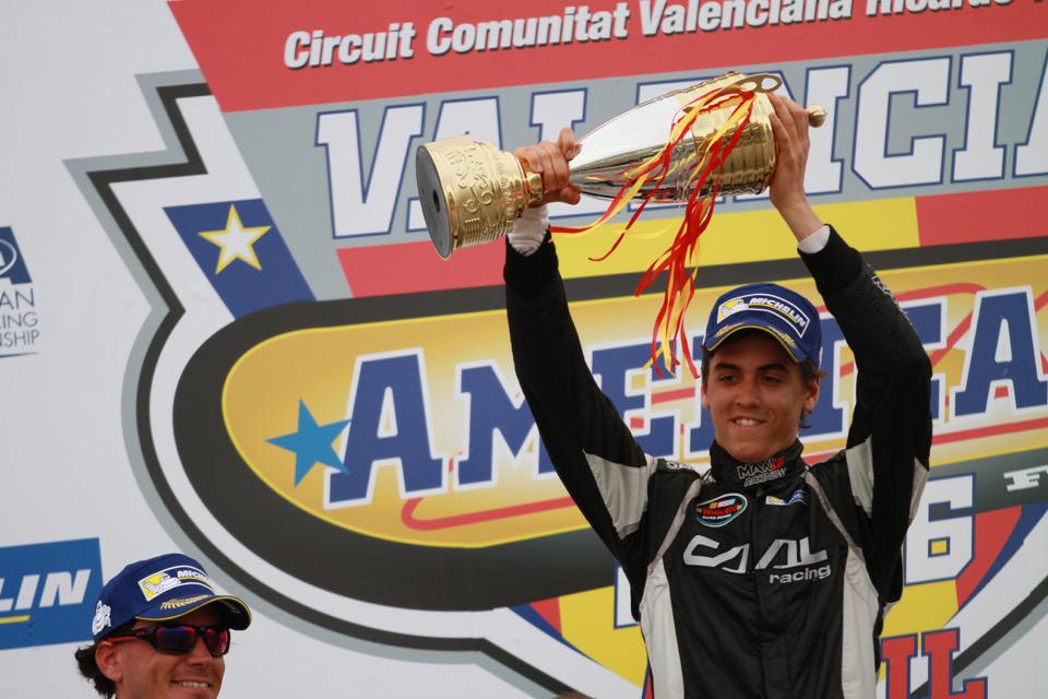 gian_138's tweet photo. .@EddieCheeverIII will take over the @NASCARHomeTrack account in a couple of hours. Send your Qs whit #AskCheever http://t.co/d5csqDIOtT