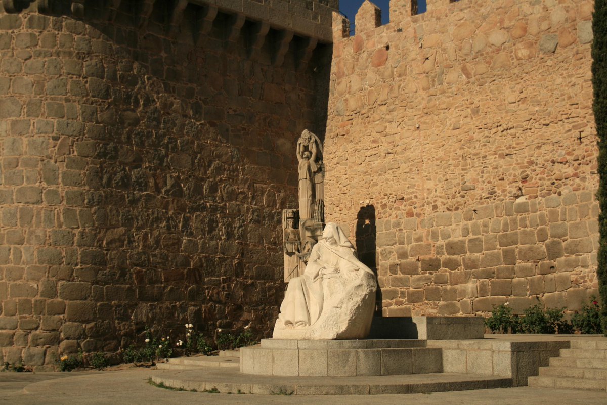 BECAES_'s tweet photo. Ávila #España #Spain
Ciudad Patrimonio de la Humanidad por la UNESCO
#StaTeresa #ASuarez http://t.co/hdYpTUDvSo