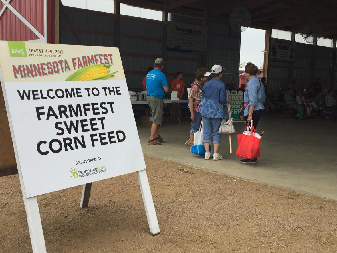 IDEAgGroup's tweet image. Head over to the Wick Buildings #Farmfest Center at NOON to enjoy the Free Sweet Corn feed sponsored by @mncorn!
