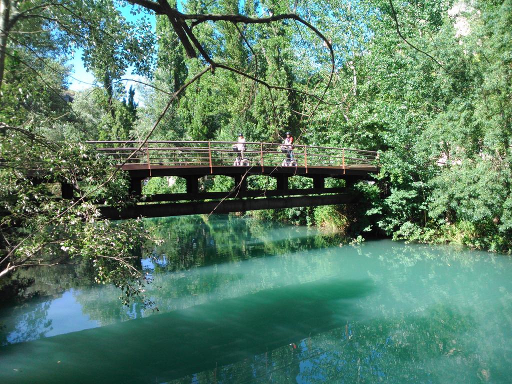 SegwayCuenca's tweet image. Este Agosto no te quedes sin hacer una ruta en #segway con nuestro Tour Oficial. Búscanos en Plaza Mayor de Cuenca