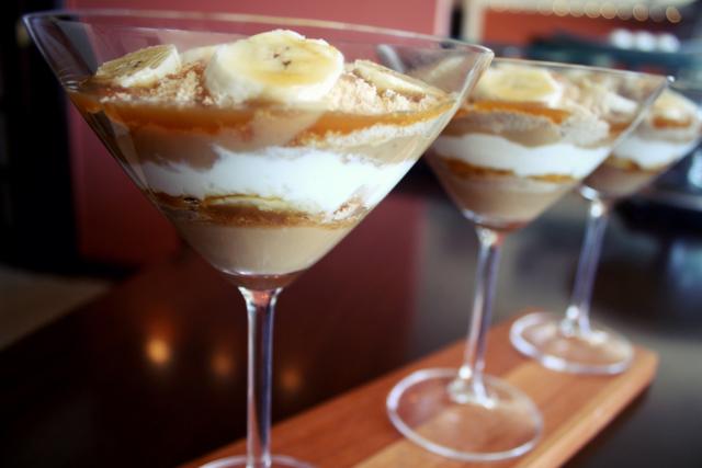 SaborTheSims's tweet image. Parfait de Banana Caramelada: perfeita tanto para o café-da-manhã quanto para sobremesa! bit.ly/sts-parfait