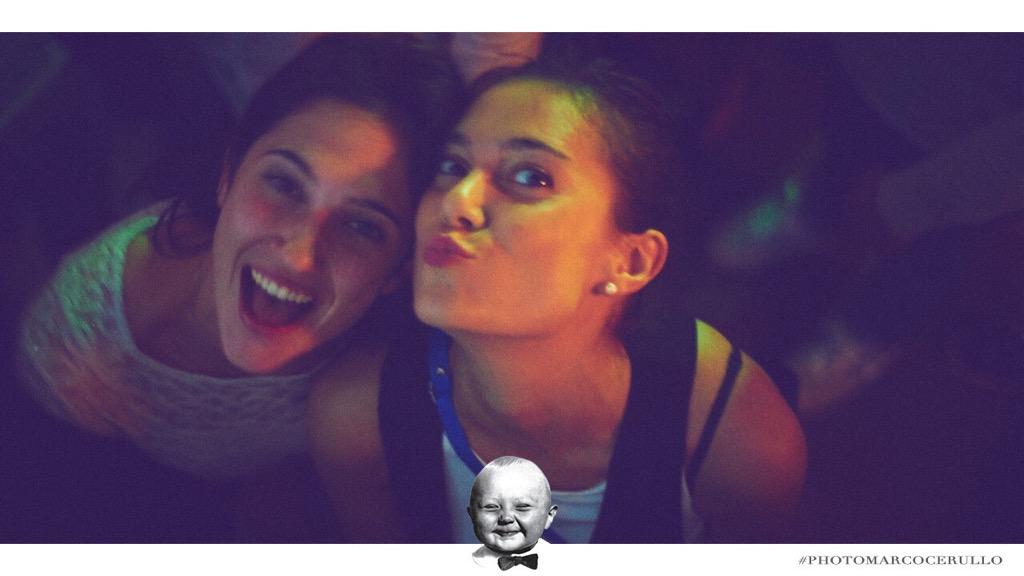 lodocomello's tweet photo. Con mi @yayamarcuzzi del corazòn❤️🌸💞👯 grazie per la foto @marcocerullo !!! http://t.co/QUEHJG5O0T