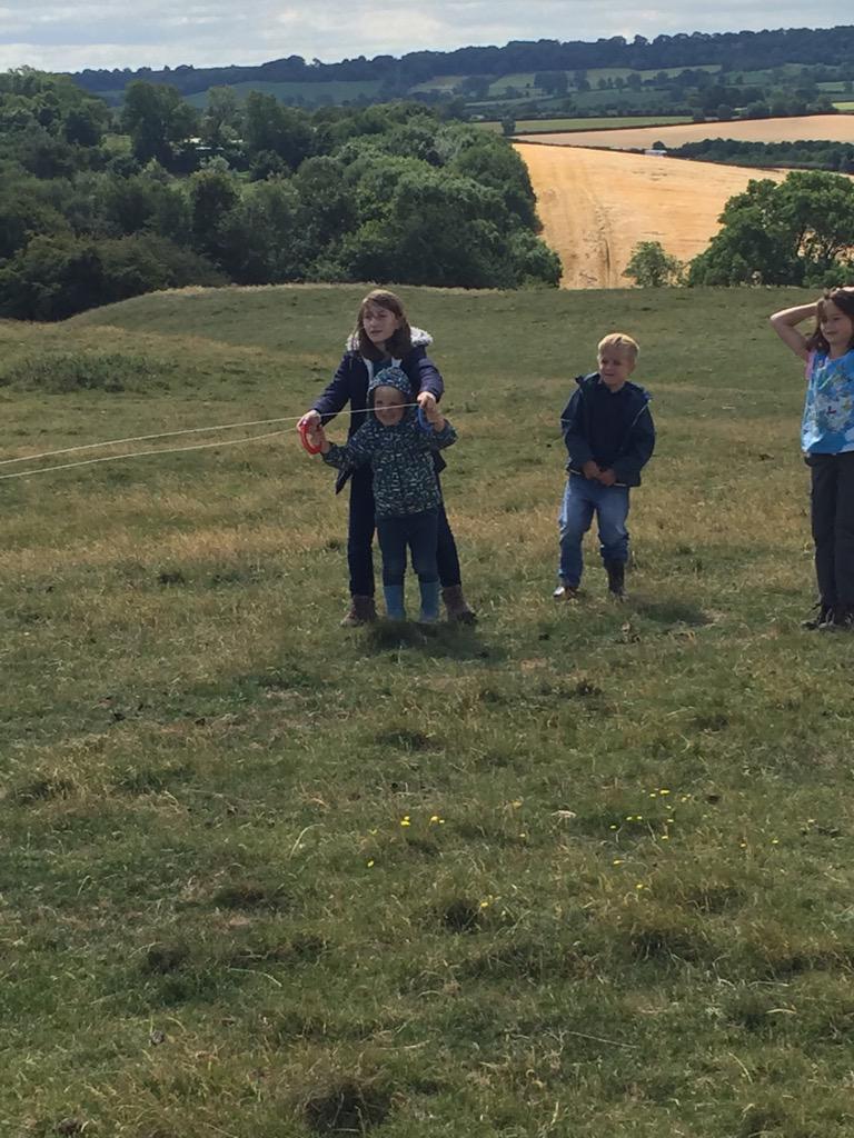 bridgeshanwell's tweet photo. Bridges had a great time at Avon Dassett 😊 http://t.co/gY4RRHaJOd