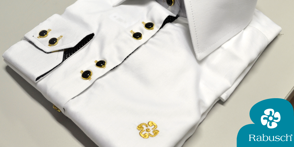 Rabusch's tweet photo. Camisa branca é um clássico no guarda-roupa da mulher de sucesso! #rabusch #camisabranca #mulheresdesucesso http://t.co/f9aR9YcGke