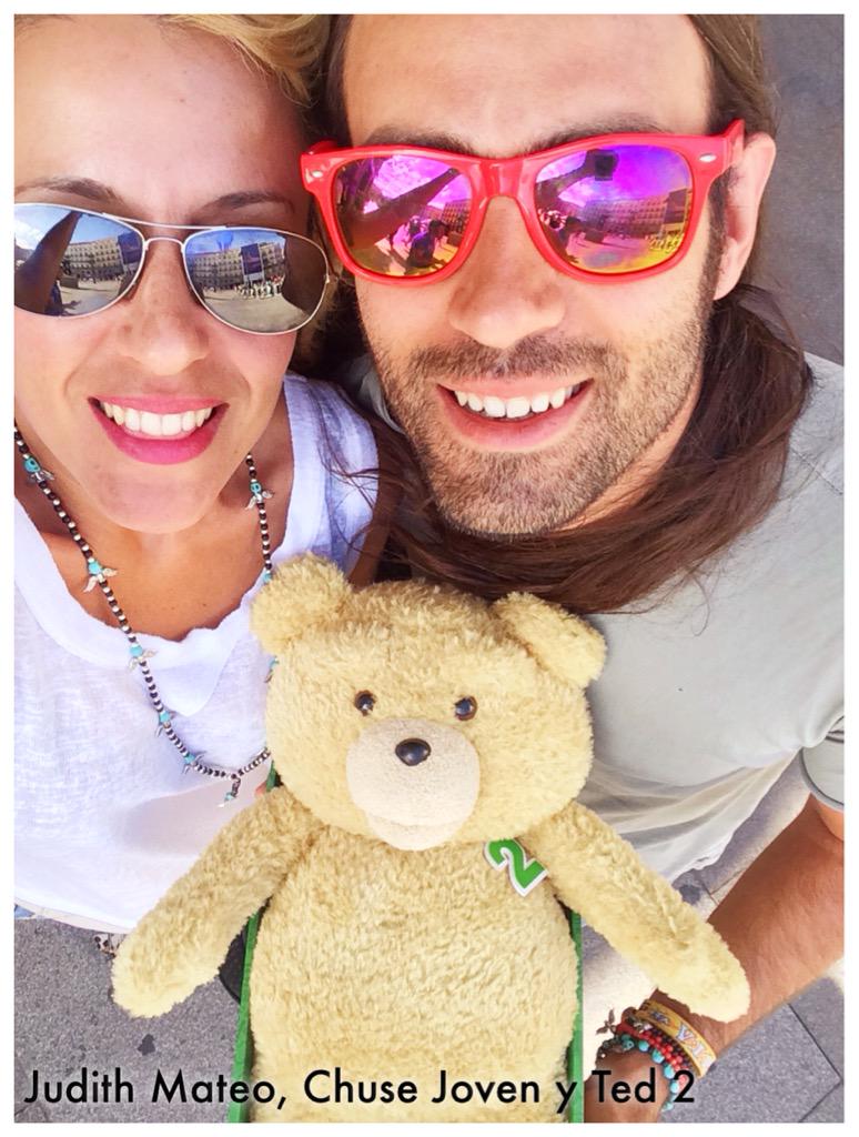 judithmateo's tweet photo. Y seguimos paseando @ChuseJoven &amp; me a #Ted2 de @Universal_Spain !!!!
🐻🐻🐻🐻🐻🐻🐻🐻🐻🐻🐻 http://t.co/H9UpOG2QA7