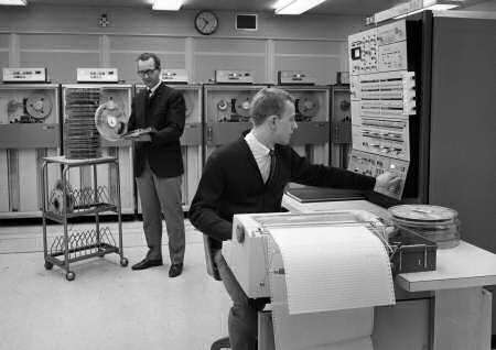 StackIQ's tweet image. #TBT back when the datacenters looked a lot different and were without #stacki - bit.ly/1EBbr1C