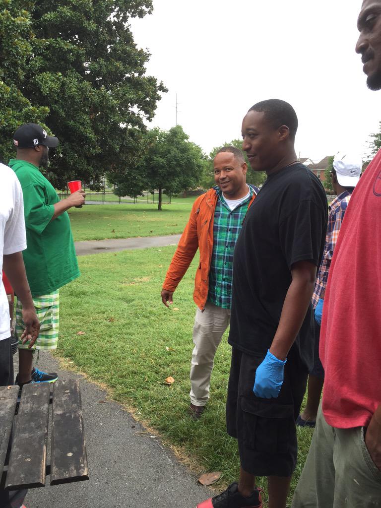 KeithECaldwell's tweet photo. Come out to vote and enjoy BBQ at Watkins Park with volunteers and Keith! http://t.co/RtsoRLuyh4