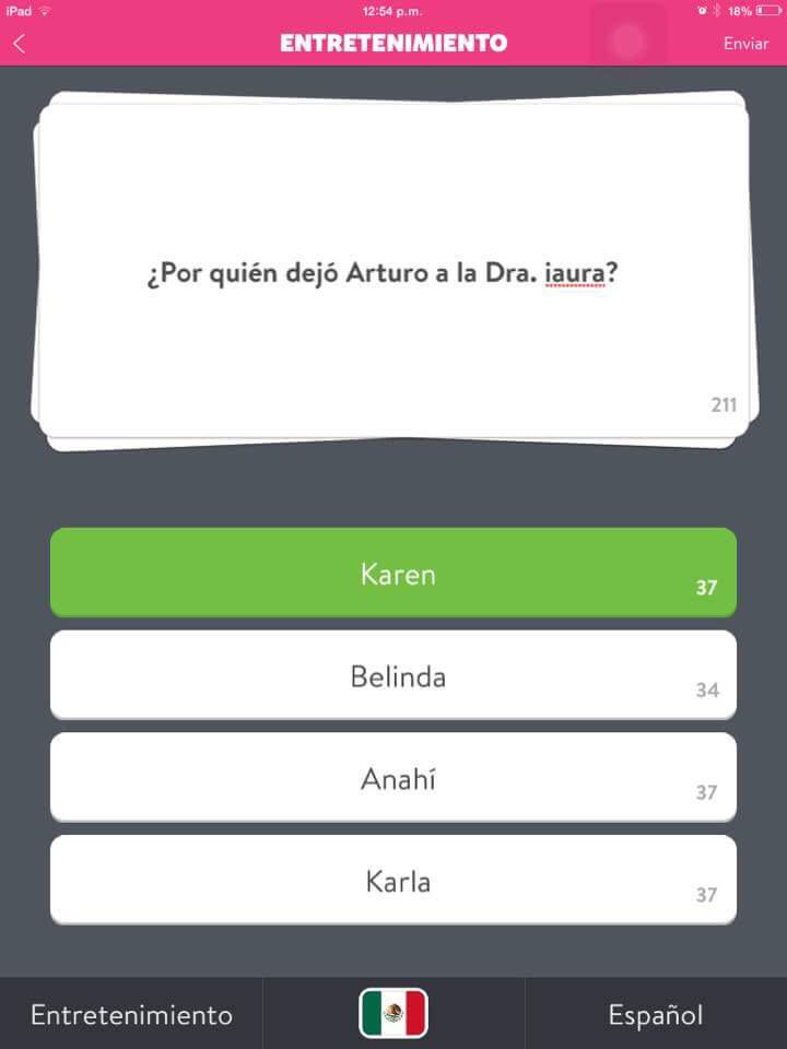 iauraB's tweet photo. Ya no mamen, ustedes quieren que me suicide. No puedo ni jugar en paz http://t.co/skf2FtoOH6