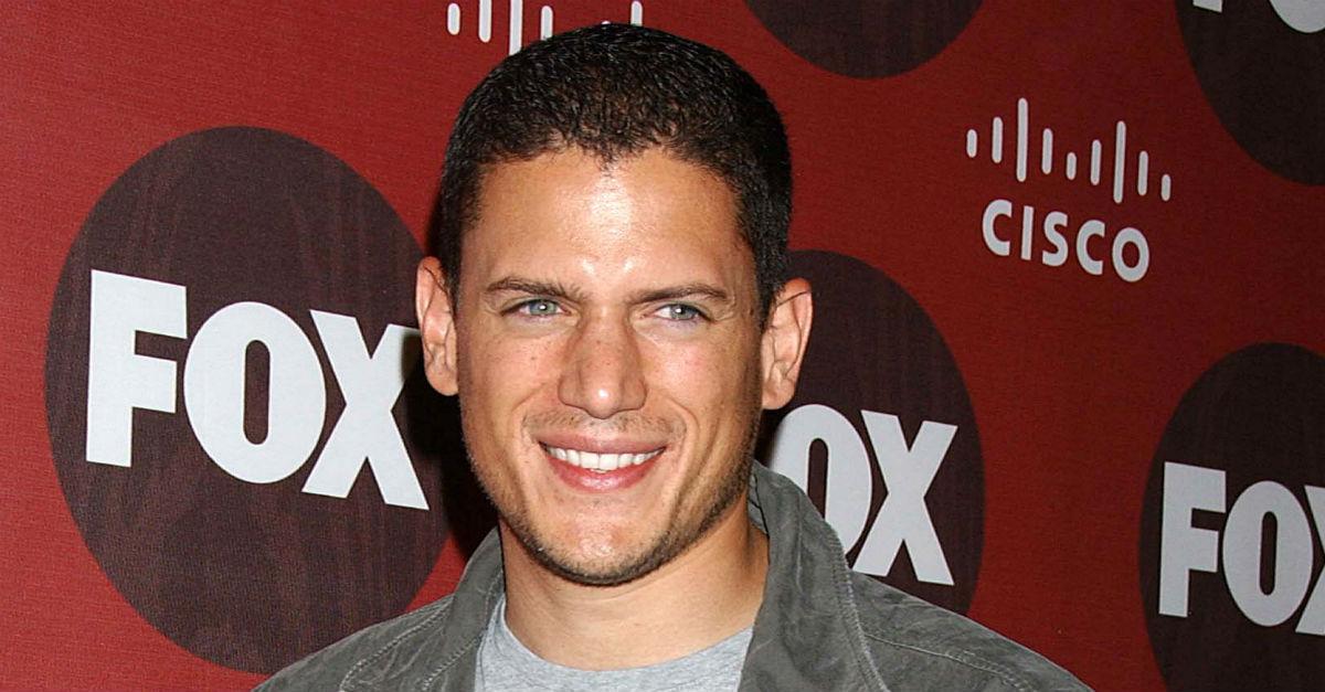 heatworld's tweet photo. GREAT NEWS KLAXON: #PrisonBreak is back! All the details here: http://t.co/6dZr7lYl7N http://t.co/bwuqGnFuPb