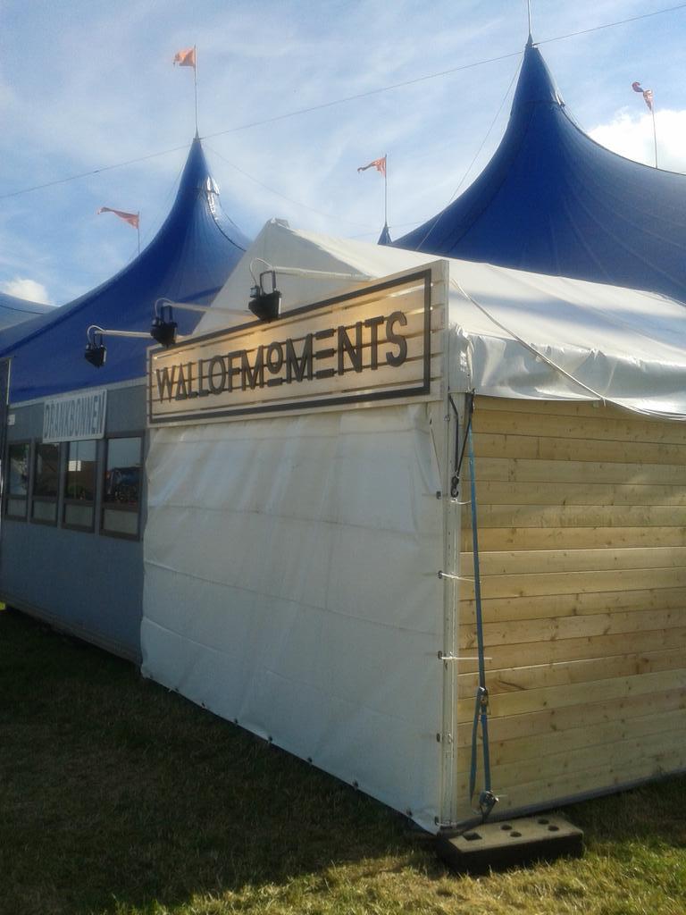 ICoSOLE's tweet image. Our #WallOfMoments booth at @DranouterFest is ready to open tomorrow!