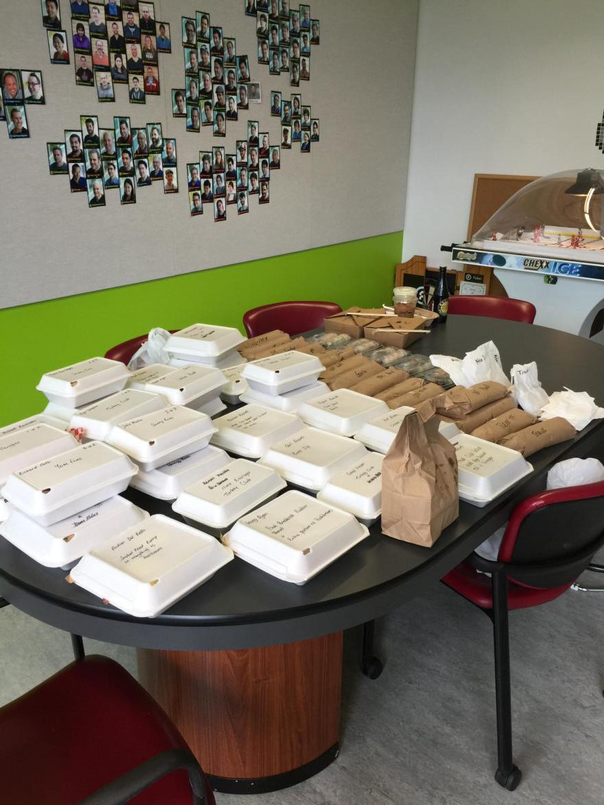 justinhj's tweet photo. Free sushi for lunch! #thereIsSuchAThing http://t.co/RqF63MxMUK