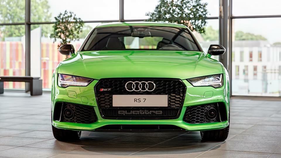 audispain's tweet photo. El #RS7 de color Verde Manzana #AudiExclusive, retratado por @gentic77. Apasionante, ¿verdad? http://t.co/5jMqvBrHXd