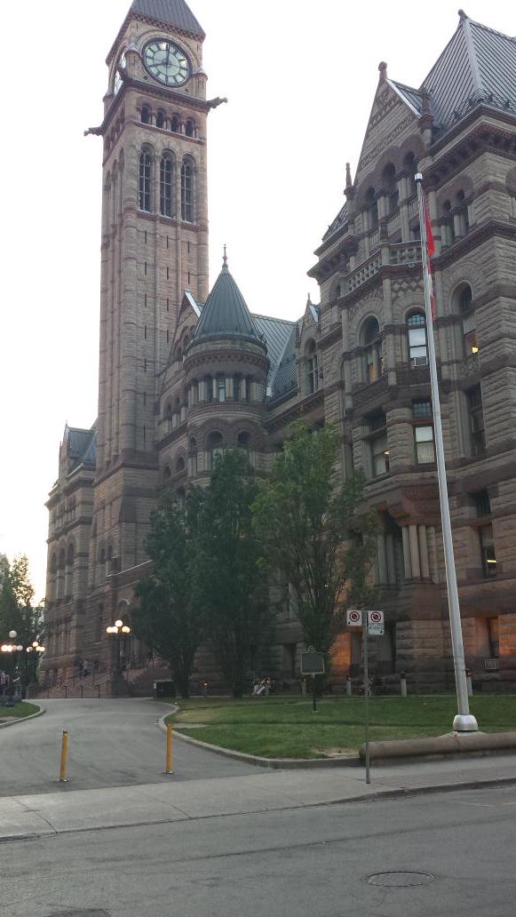 Watson90Zac's tweet photo. Great #heritagetoronto walking tour. Time for a drink at the Duke of Richmond with @arconserve NextGener's http://t.co/u2wMJdrAqY