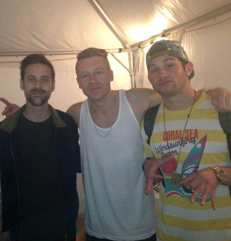 TheAerMusic's tweet photo. TBT to when the Fresh Aer Movement and Shark Face Gang collided. Road to #OneOfAKind http://t.co/94BeuRbimu