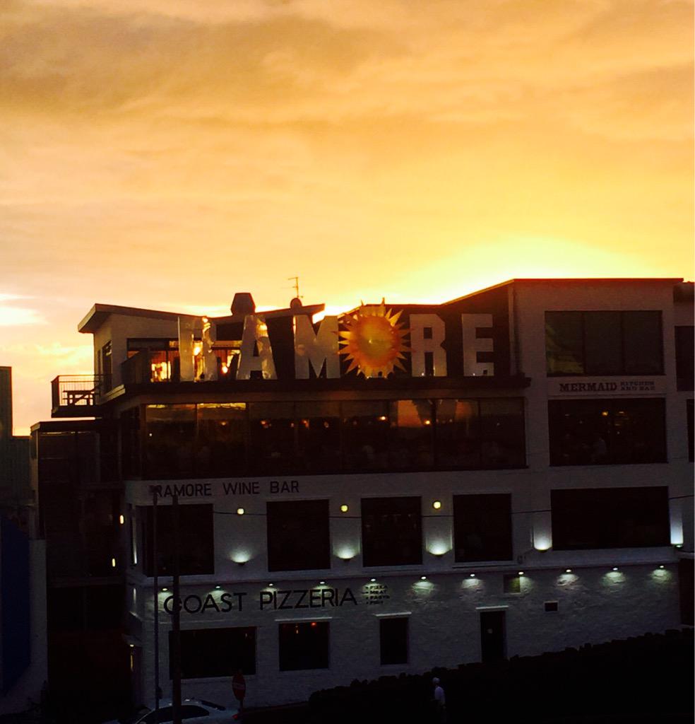 Portmagic .. I like your colours tonight 😎. <a href="/RamorePortrush/">Ramore Restaurants</a> @i❤️TheNorthCoast   #Portrush #northcoast #Portmagic