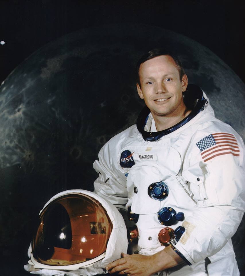 Happy birthday to Neil Armstrong who would\ve been 85 today! 