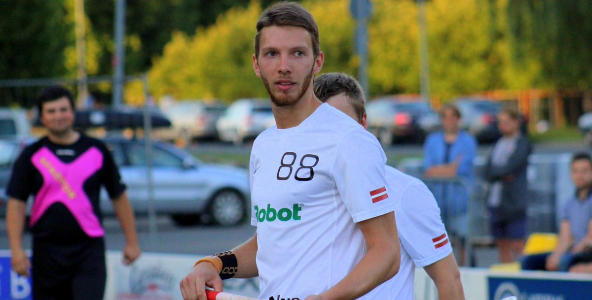 vasarasliga's tweet photo. SB ''Moscow Never Sleeps'' otro gadu pēc kārtas triumfē A grupā, 3.vieta tiek Jelgavas ''MMM'' http://t.co/wHtsvwBpxn http://t.co/j8ZdPQ5pRo