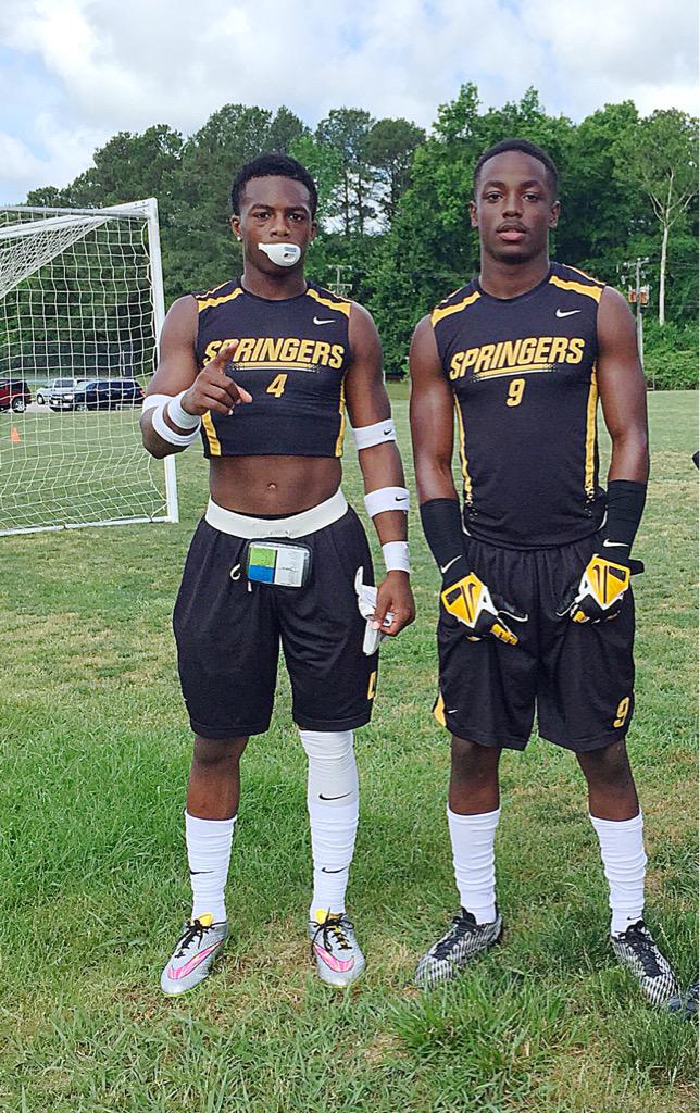 DaShooter23's tweet photo. Congrats to my brother brother @_GDortch on committing to The University Of Wake Forest βΌοΈ #YOT4 love you bro β€οΈ http://t.co/CuQiMs6pD5