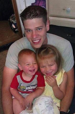 cathyrusson's tweet photo. #JonathanBlunk - 26,father of 2, was shot to death while protecting his girlfriend
#theatershooting #TheaterTrial http://t.co/uJ1OS17A8g