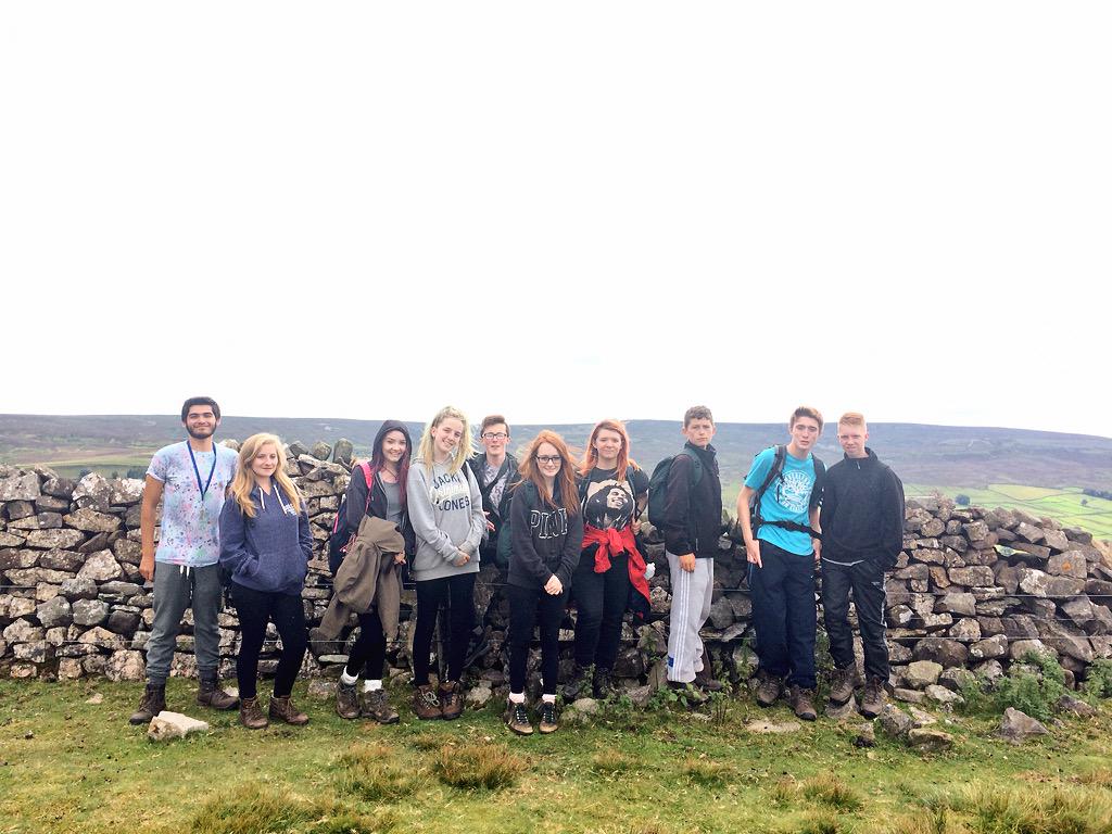 _GraceClarke's tweet photo. Had a beautiful mountain walk today with Team Blaze It! @FlyingFutures @NCSFLT #FLT2 #NCS http://t.co/zRU8TVfaEL