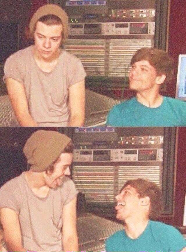 H4RRYP4SIVA's tweet photo. #WeSupportYouLarry http://t.co/UJs16zFuVd