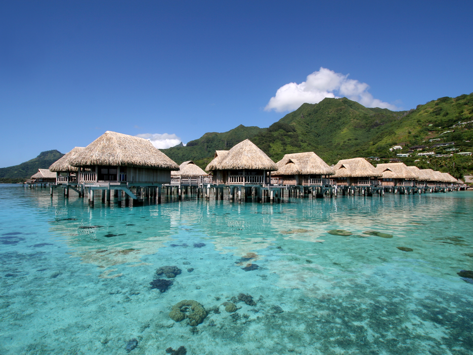 These overwater bungalows will blow your mind (and inspire your next vacation) cntrvlr.com/1W3QHfq