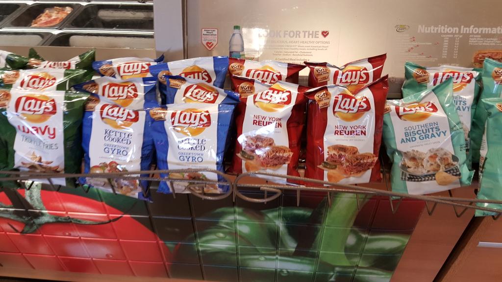 jaymelpainter's tweet photo. #newflavors #yuck http://t.co/Tmp4J3gwxT