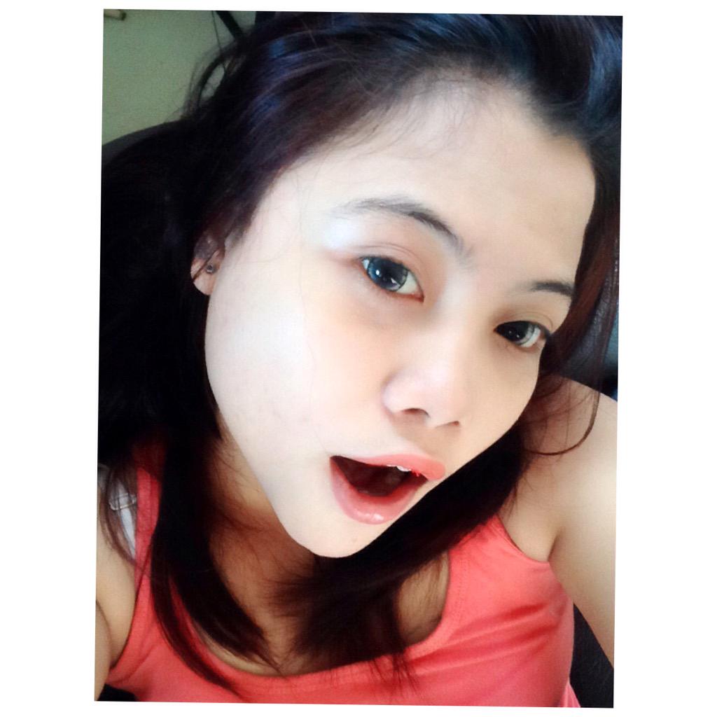 Bella (@bella_beella) on Twitter photo 