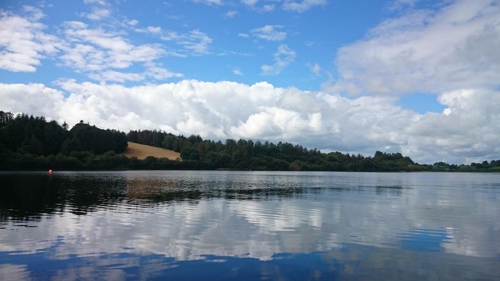 Very little wind on Inniscarra Lake today #Cork #Sailing