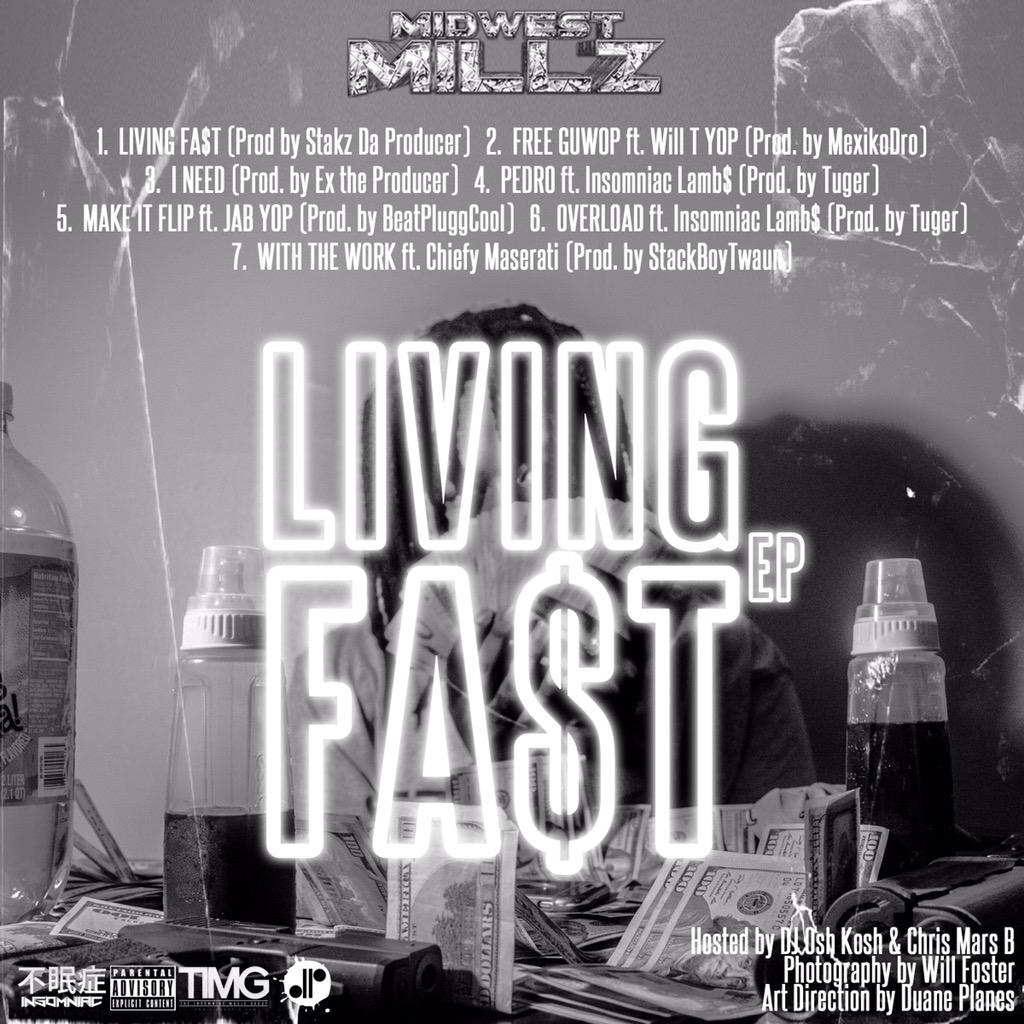 Midwestmilly_'s tweet photo. IF I GET 200 RT's ima drop "LIVING FA$T" http://t.co/I5UBlvuRz8
