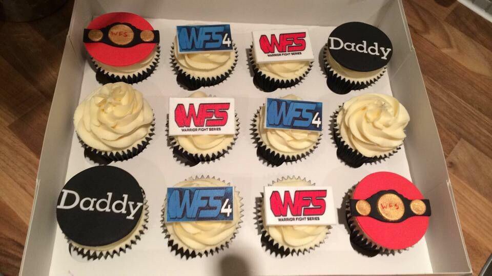 harryshoebridge's tweet photo. My birthday cup cakes from my son! #WFS #WFS4 #Belt #Daddy #Cup #Cake http://t.co/XNedq6fU1n