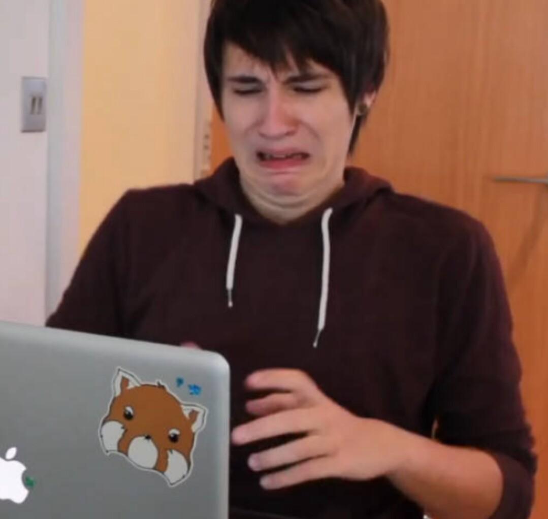 SarahAsquith161's tweet photo. My reaction when I found out the app is only available on the Apple Istore...@AmazingPhil @danisnotonfire #sad #Apple http://t.co/2aSmZSFaLx