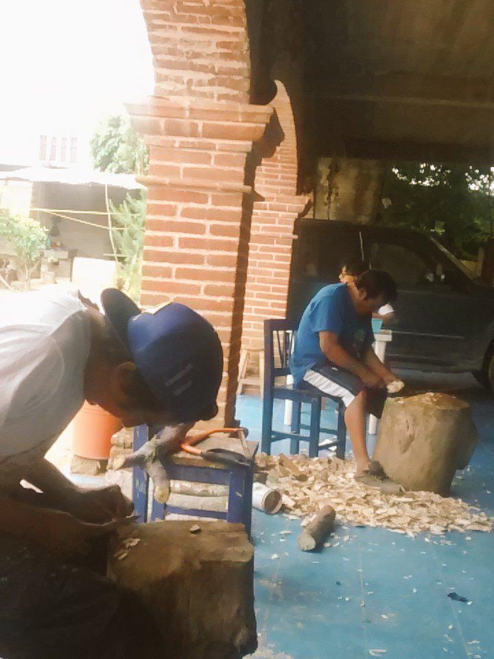 ArtCopal's tweet photo. Taller fabrijes san Martín tilcajete ocotlan oaxaca visitanos http://t.co/s28DOrl2IP