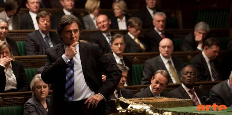 emiliebouix's tweet image. Tu piges rien au scandale politico-militaro-financier #SecretState ? Il y a tjs la belle gueule de Gabriel #Byrne !