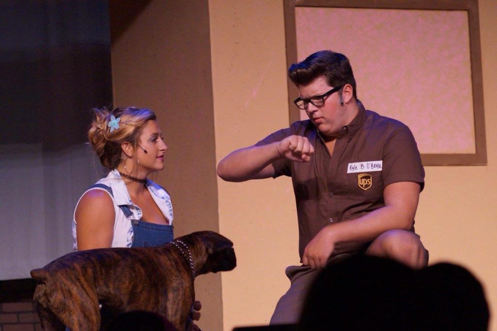 LegallyDogs's tweet photo. Playing w my stage mom!
-Coco🐾
#btcpuppyparty #keepitpawsitive http://t.co/fJ0yLKpgCa
