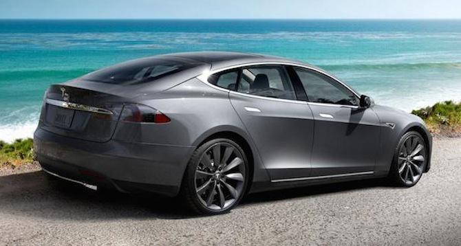 CNET's tweet image. Tesla Model S owners, take heart: Hack requires physical access to car's onboard computer cnet.co/1W4paun