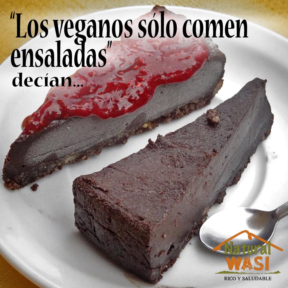 Naturalwasi's tweet photo. Cheesecake de chocolate vegano !! :D http://t.co/rgONqj1gZv #Vegano  #Raw #SinTacc #Vegan #GoVegan #ChocolateVegano http://t.co/ZlbwtuUH83
