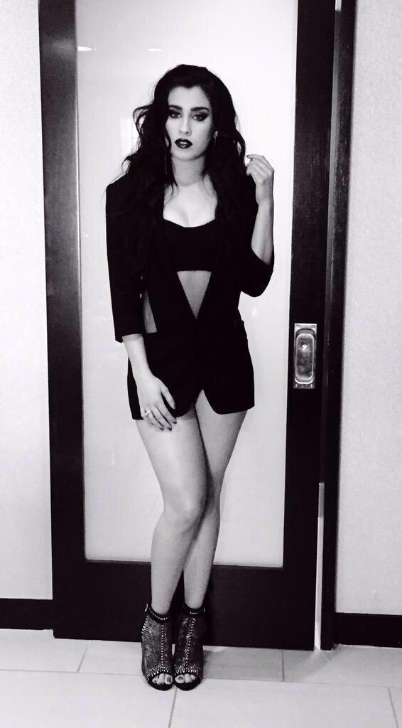 restarting my account as a teacher of photography and music rt for me?