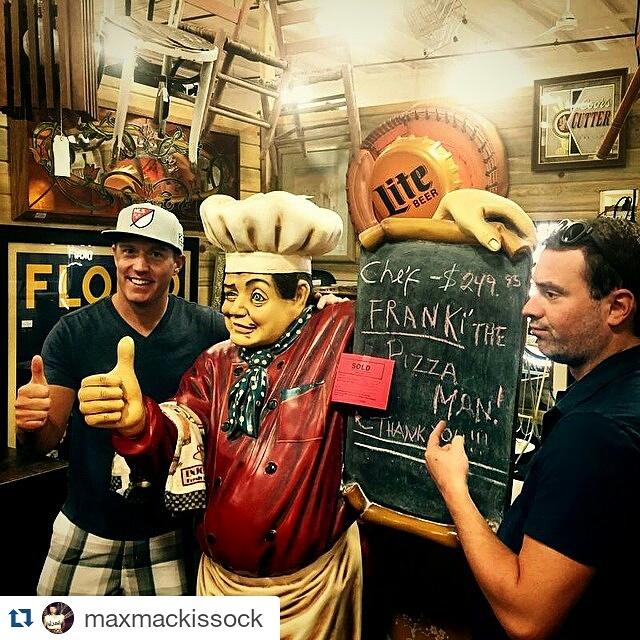 BarDoughDen's tweet photo. Looking for the perfect Pizzaioli
and all foh boh positions
Email resume  bardoughhiring@gmail.com http://t.co/TdZsyRb9gX
