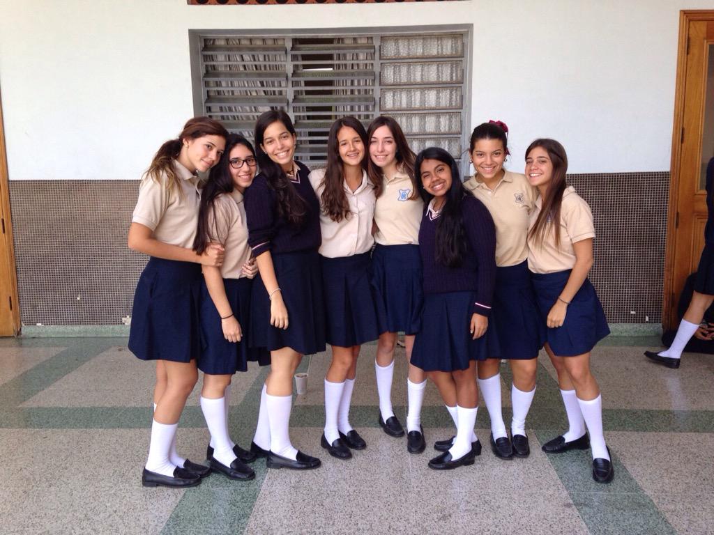 isabellolula's tweet photo. Volver a estos días, las quiero demasiado💕 http://t.co/PB3Uv4ESrr