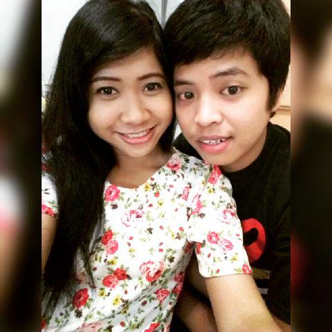 DesiPust's tweet photo. With kesayangan 😍😘 http://t.co/ZfFeEXHfwX