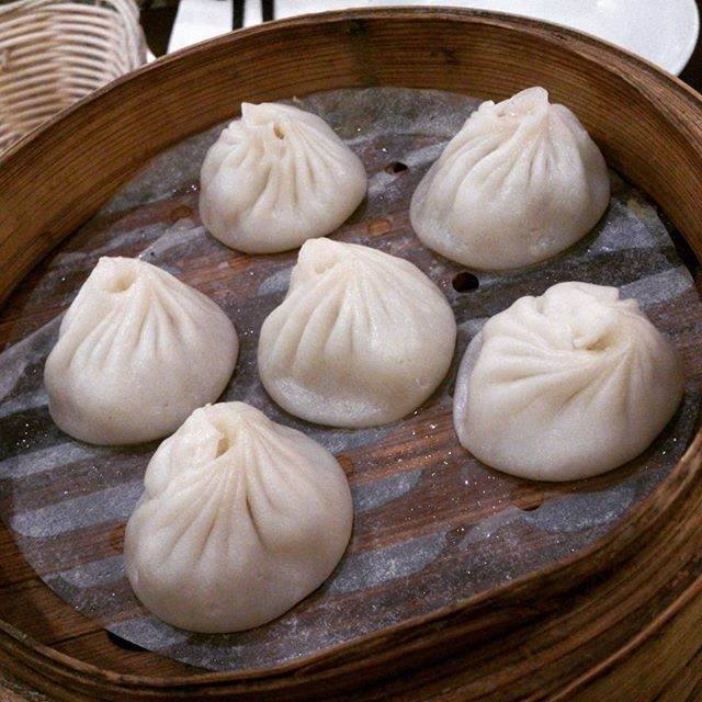 ModernShanghai's tweet photo. You deserve a basket-full of our Signature Xiao Long Bao for making it to Friday. #ModernShanghai 

By @bientomas http://t.co/gXoaijnB9l